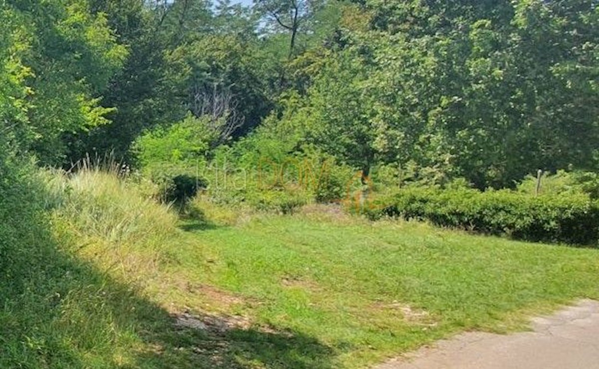 Działka Na sprzedaż - Istarska Labin - foto 2/2