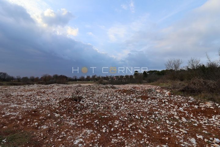Zemljište na prodaju 770 m² – Barban