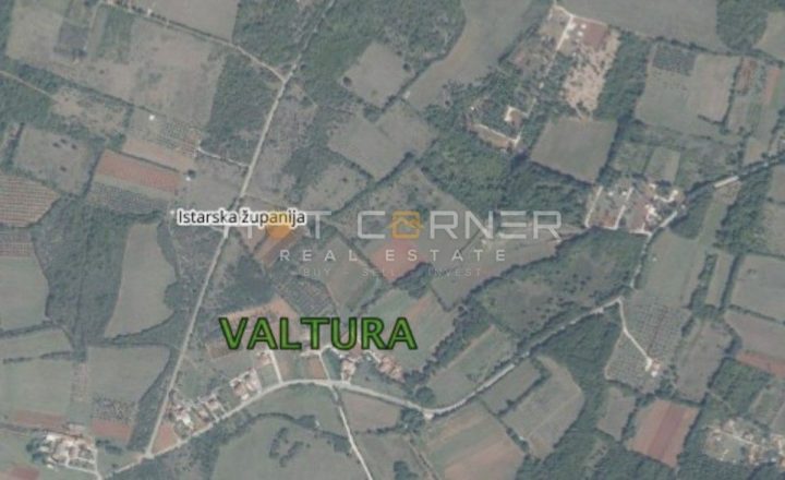 Pozemek na prodej 2000 m² – Valtura