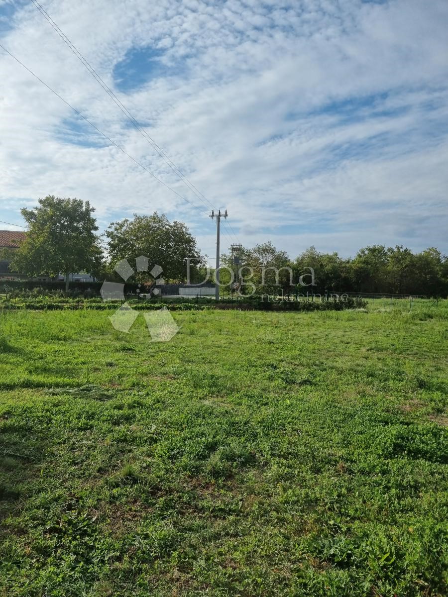 Parcela Naprodaj - ISTARSKA Pazin