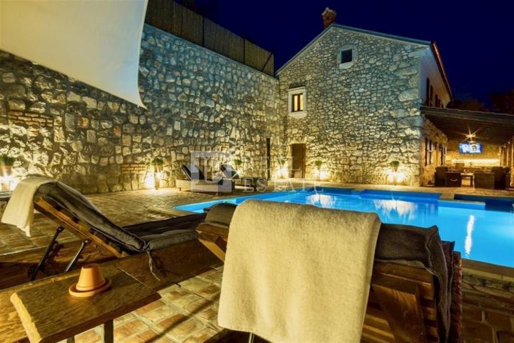 House For sale - Primorsko-goranska Vinodolska Općina - foto 2/28