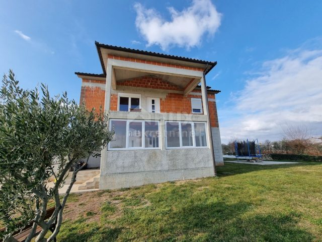 Dům na prodej 200 m² – Marčana