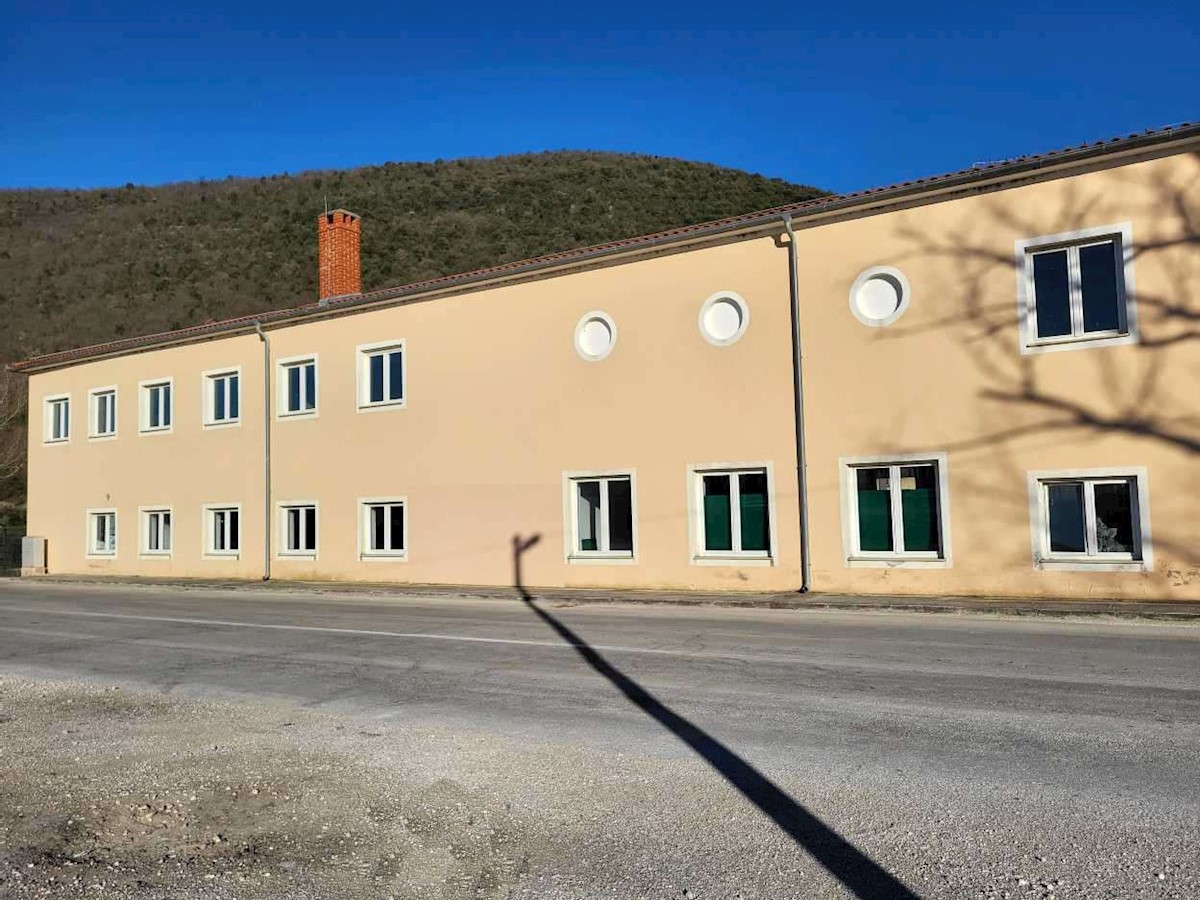 Business premises For sale LABIN