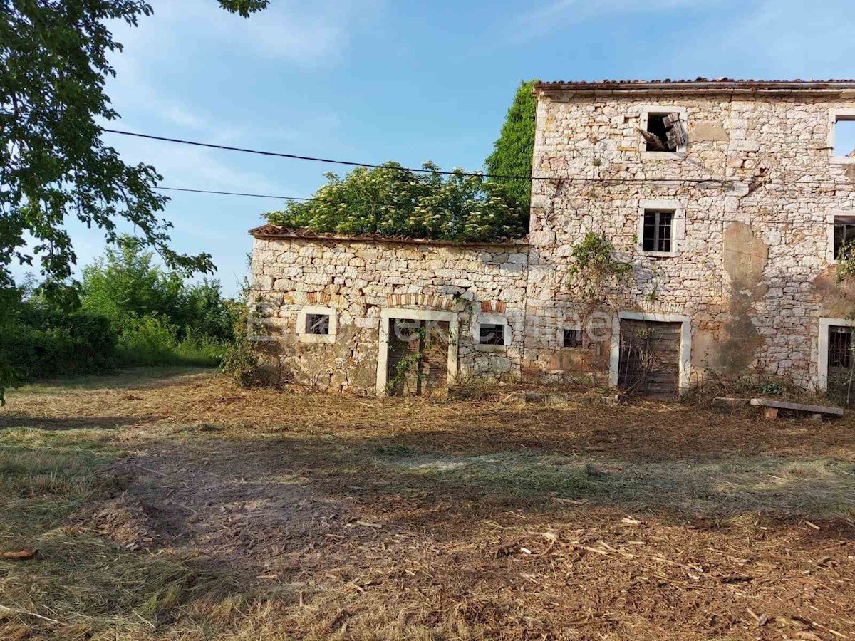 Haus Zu verkaufen - ISTARSKA VIŽINADA