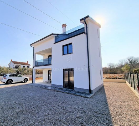 Casa in vendita 193 m² – Malinska