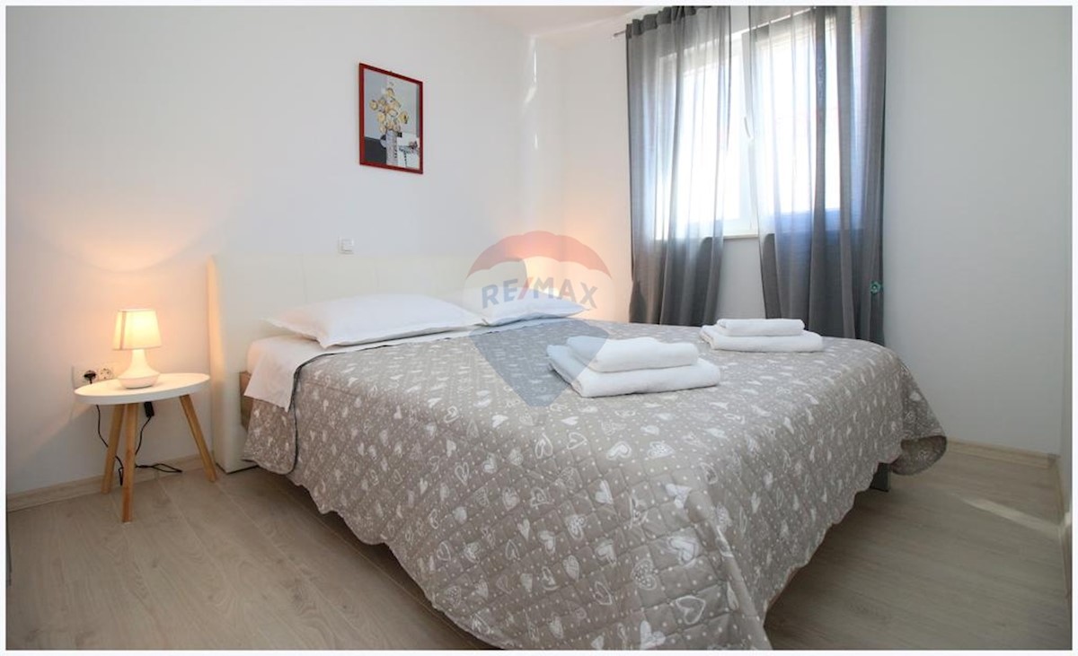 House For sale - ŠIBENSKO-KNINSKA ROGOZNICA