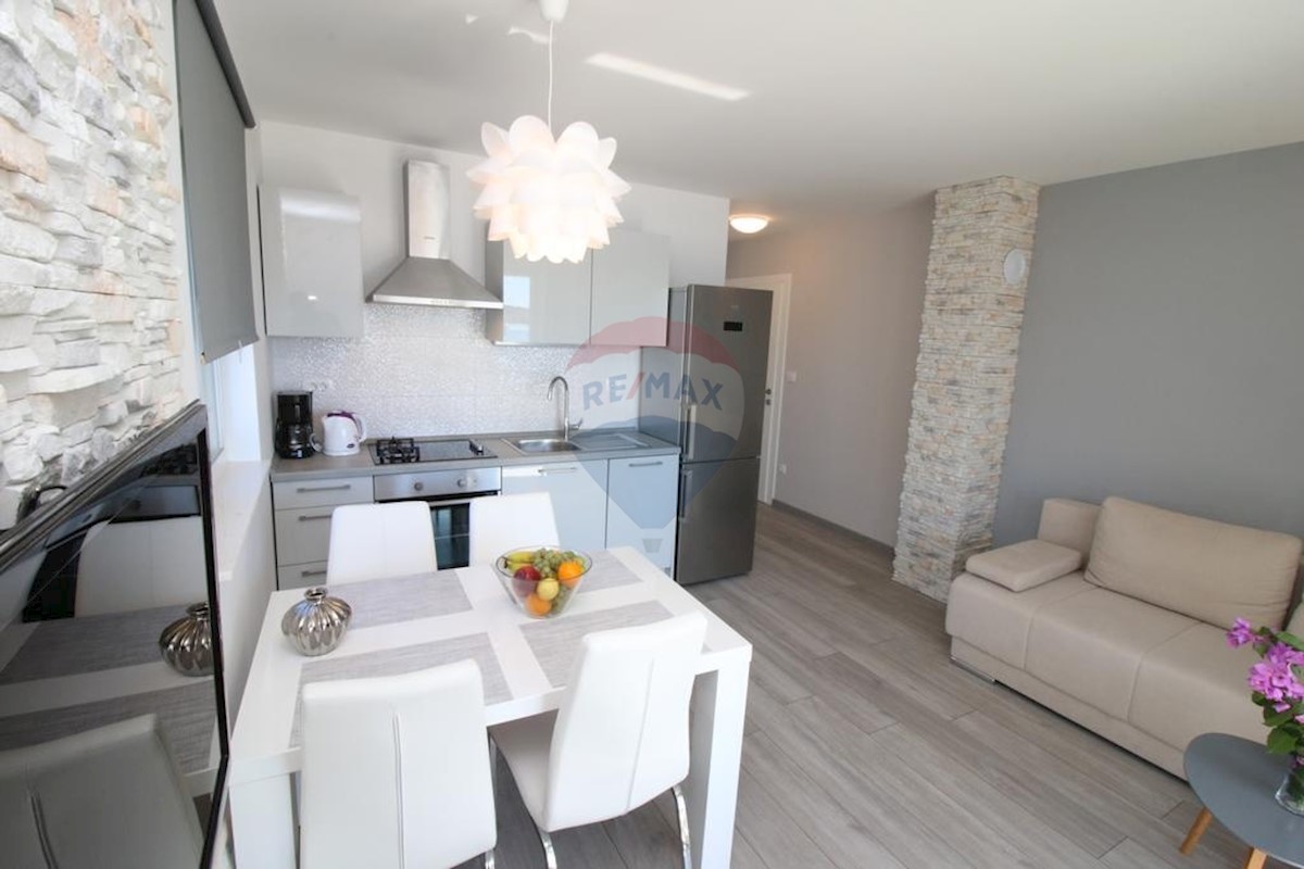 House For sale - ŠIBENSKO-KNINSKA ROGOZNICA