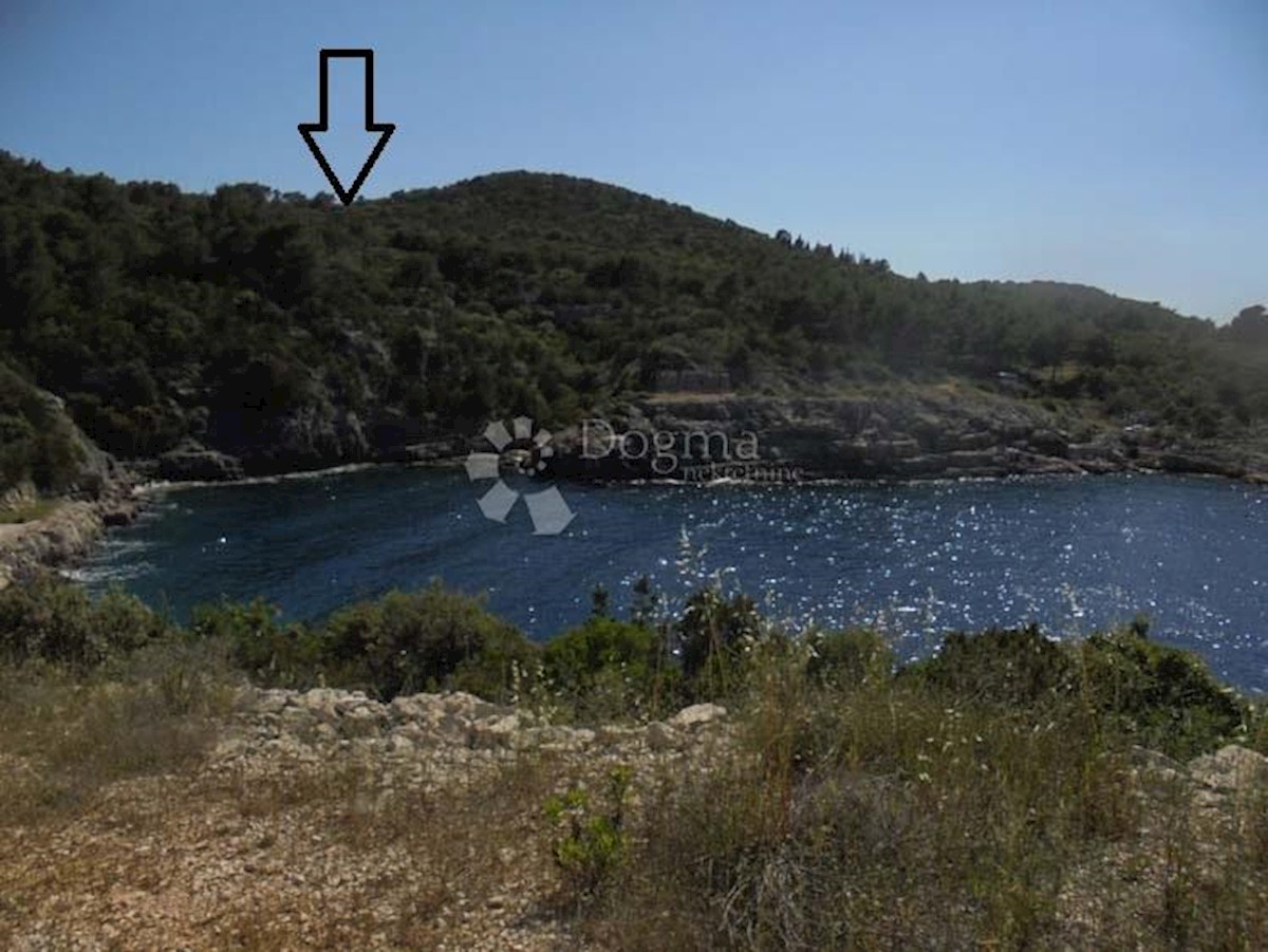 Land For sale - SPLITSKO-DALMATINSKA HVAR