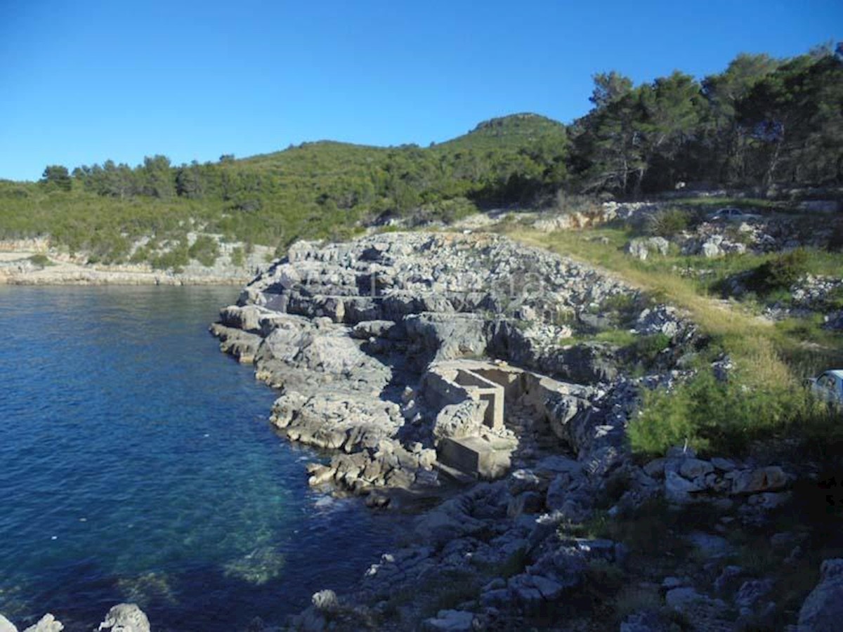 Terreno In vendita - SPLITSKO-DALMATINSKA HVAR