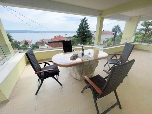 Kuća na prodaju 330 m² – Dramalj