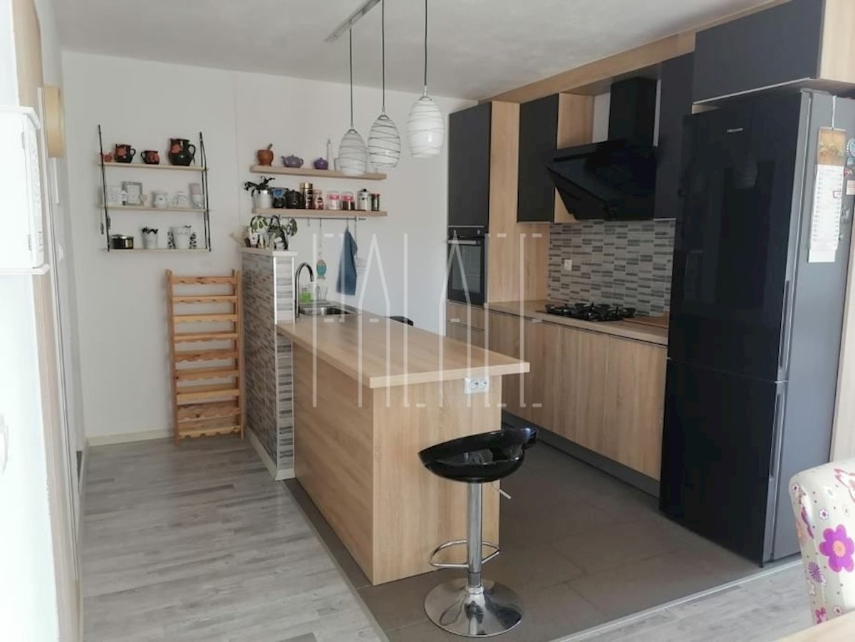 Apartment Zu verkaufen - SPLITSKO-DALMATINSKA TROGIR