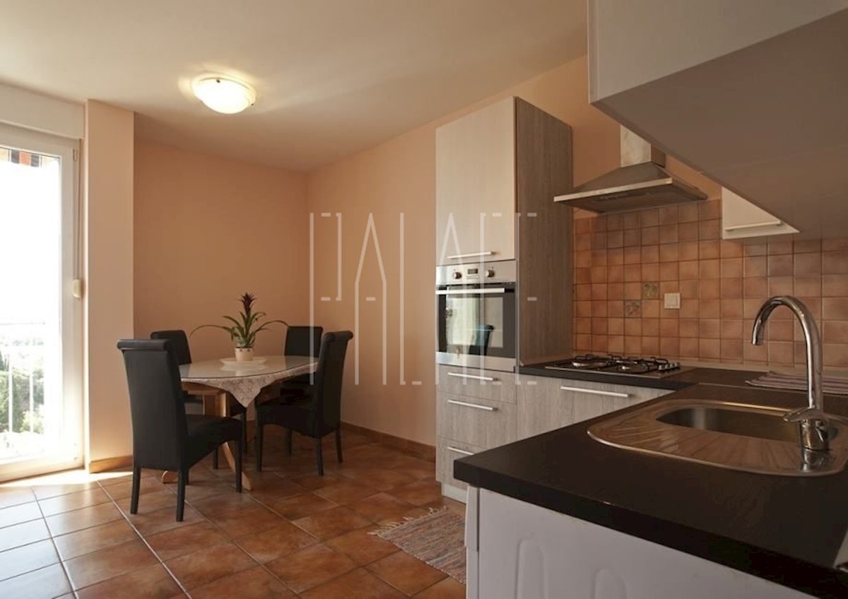 Apartment Zu verkaufen - SPLITSKO-DALMATINSKA SPLIT