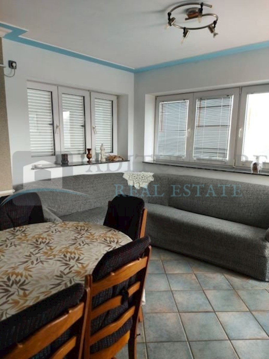 Apartma Naprodaj - ŠIBENSKO-KNINSKA Vodice