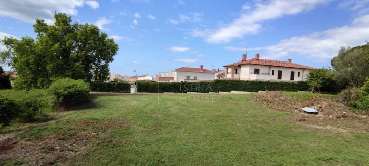 Grundstück zu verkaufen 535 m² – Poreč
