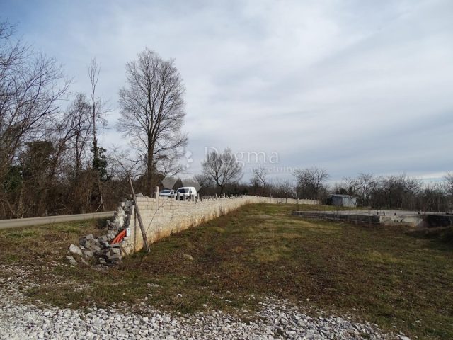 Land for sale 1000 m² – Lindar