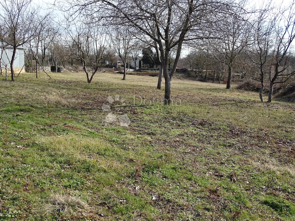 Parcela Naprodaj - ISTARSKA Pazin
