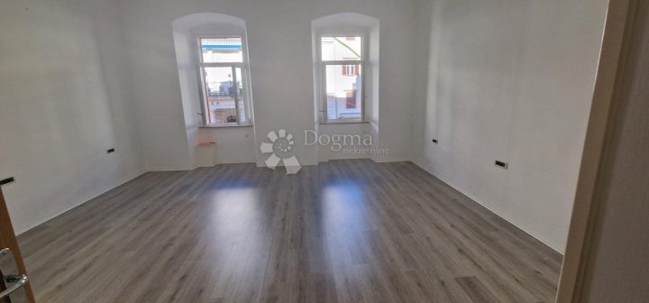Poslovni prostori za najem 61 m² – Rijeka