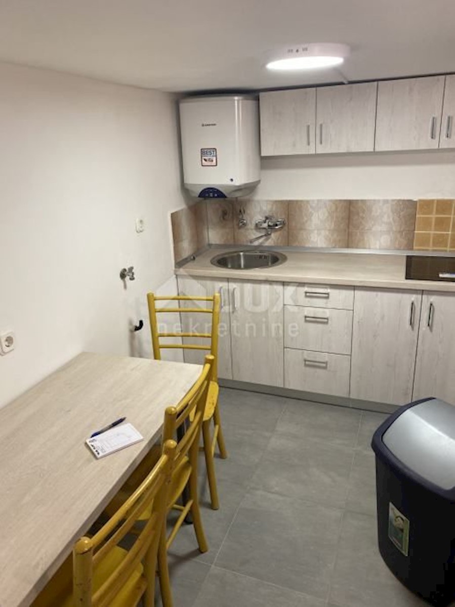 Apartma Naprodaj - PRIMORSKO-GORANSKA Crikvenica