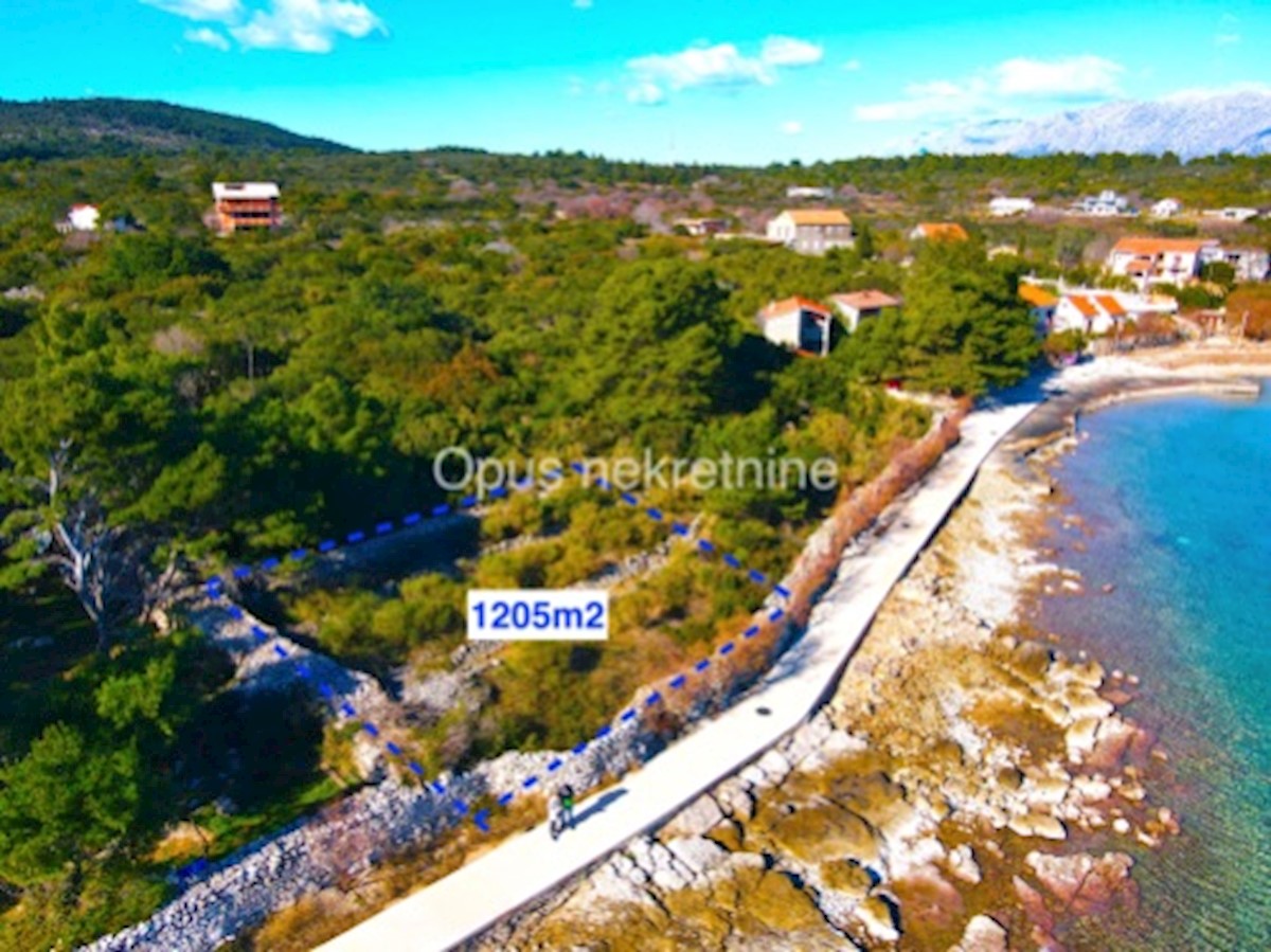 Land For sale - SPLITSKO-DALMATINSKA HVAR