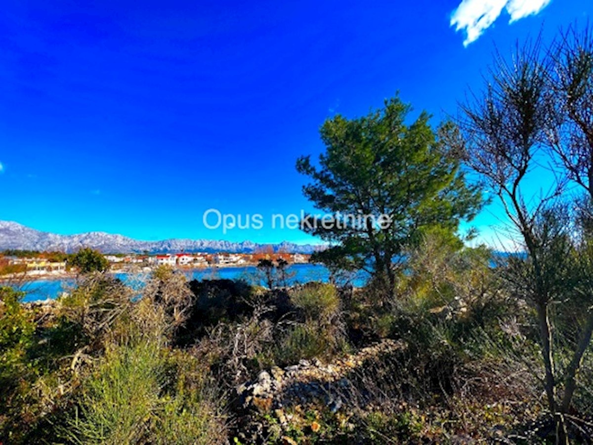 Terreno In vendita - SPLITSKO-DALMATINSKA HVAR