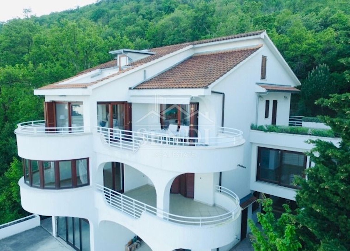 Mieszkanie Na sprzedaż - PRIMORSKO-GORANSKA OPATIJA