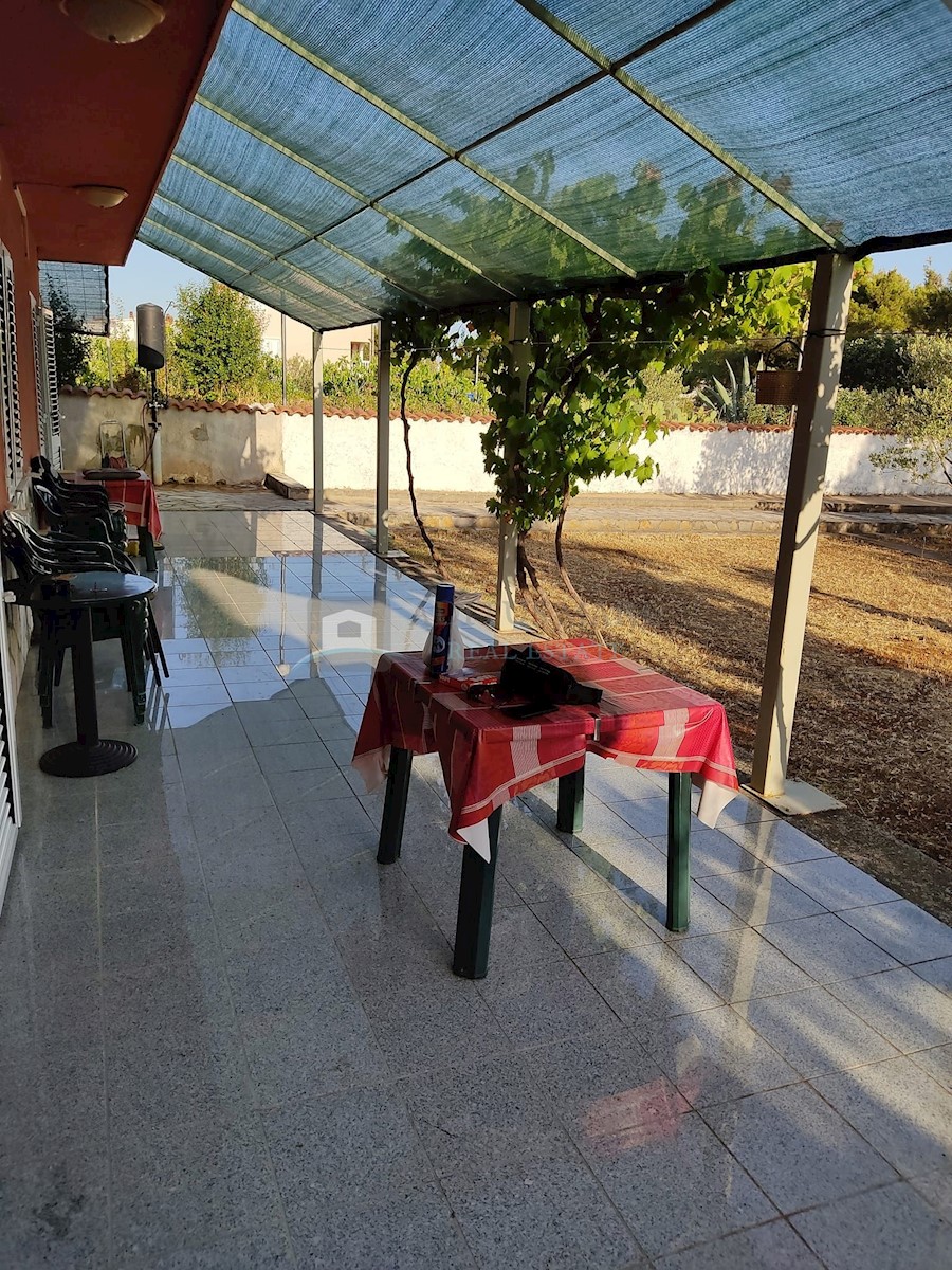 Apartma Naprodaj - ŠIBENSKO-KNINSKA Vodice