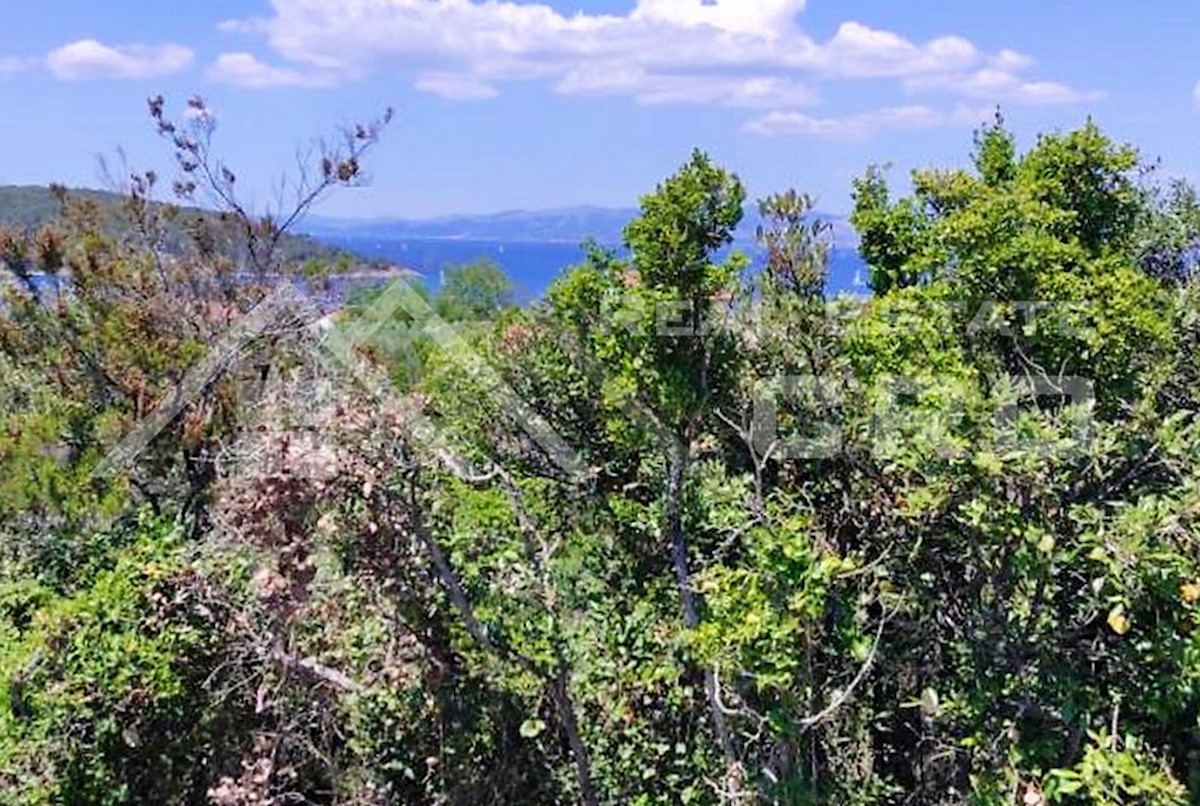 Parcela Naprodaj - SPLITSKO-DALMATINSKA Šolta