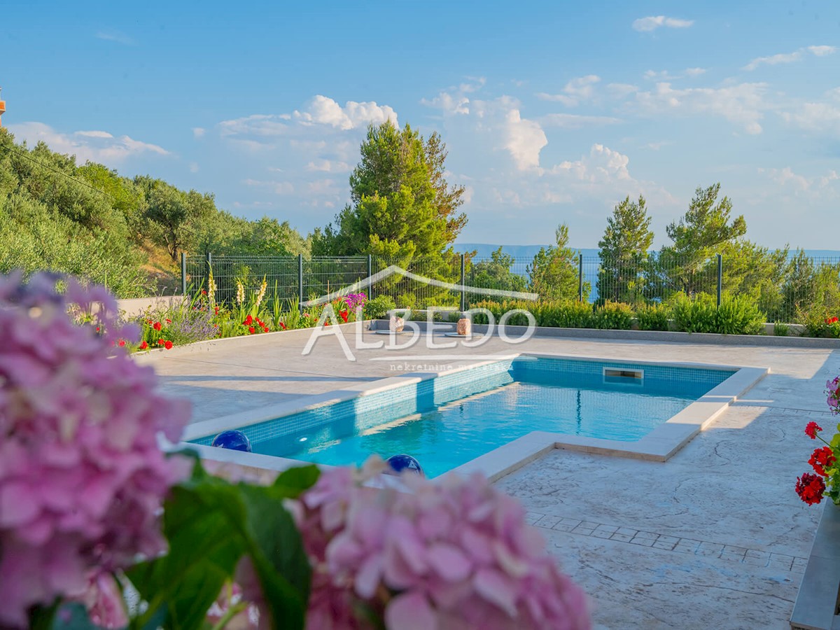 House For sale - SPLITSKO-DALMATINSKA MAKARSKA
