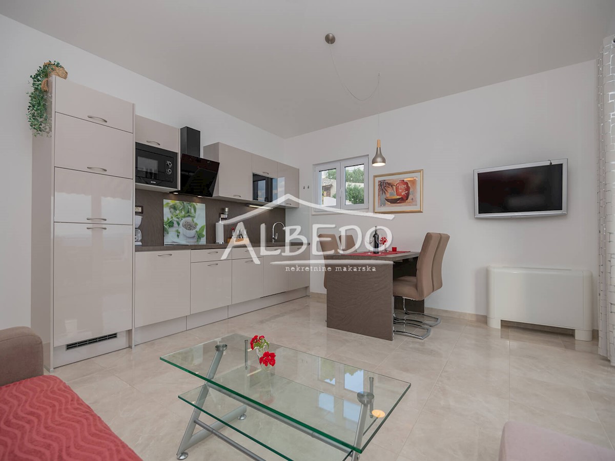 House For sale - SPLITSKO-DALMATINSKA MAKARSKA