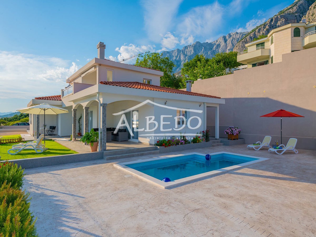 House For sale - SPLITSKO-DALMATINSKA MAKARSKA