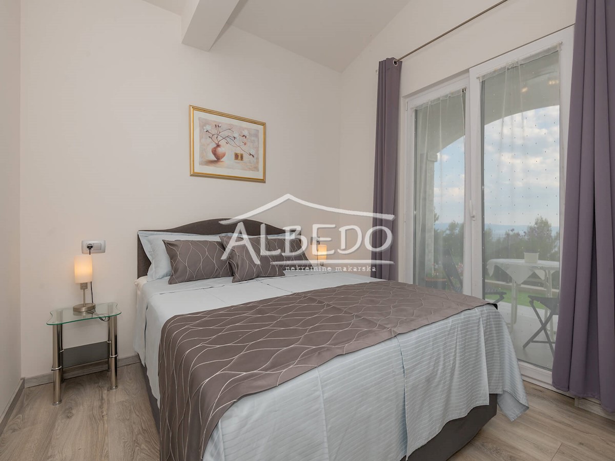 House For sale - SPLITSKO-DALMATINSKA MAKARSKA