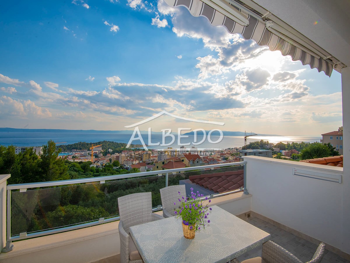 House For sale - SPLITSKO-DALMATINSKA MAKARSKA