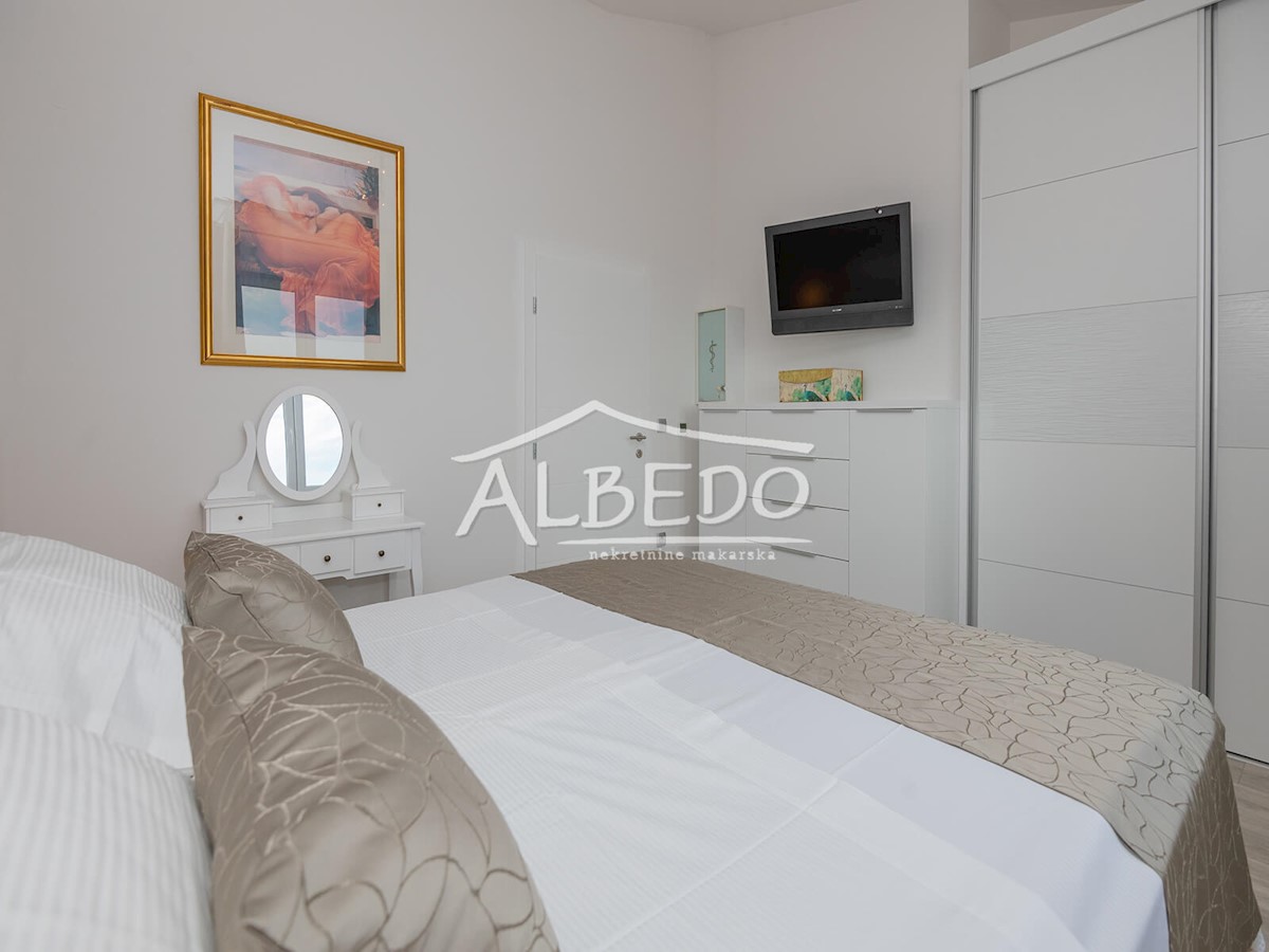 House For sale - SPLITSKO-DALMATINSKA MAKARSKA