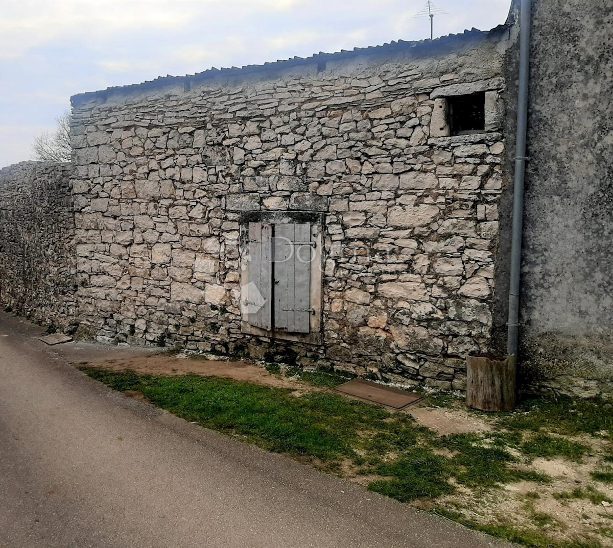 Kuća Na prodaju - ISTARSKA MARČANA