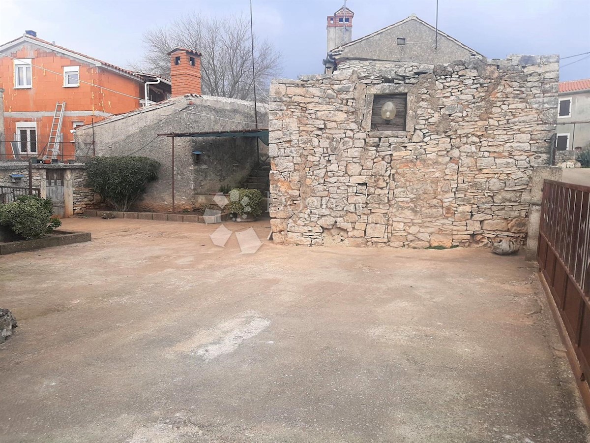 Kuća Na prodaju - ISTARSKA MARČANA