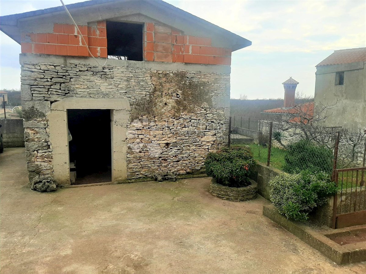 Kuća Na prodaju - ISTARSKA MARČANA