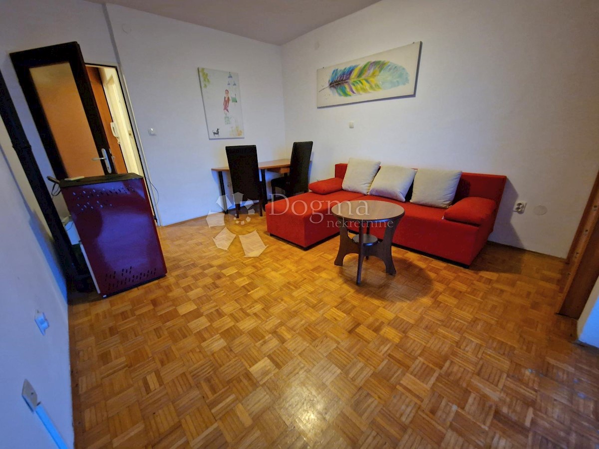 Appartement À louer - PRIMORSKO-GORANSKA RIJEKA