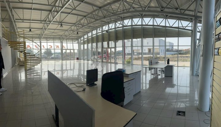 Lokal użytkowy Do wynajęcia - šibensko-kninska Vodice - foto 2/13