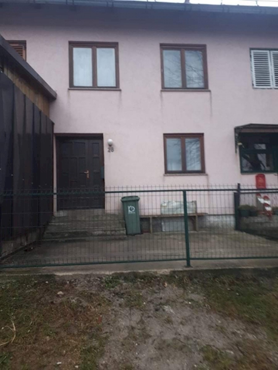 Apartmán Na predaj - PRIMORSKO-GORANSKA DELNICE