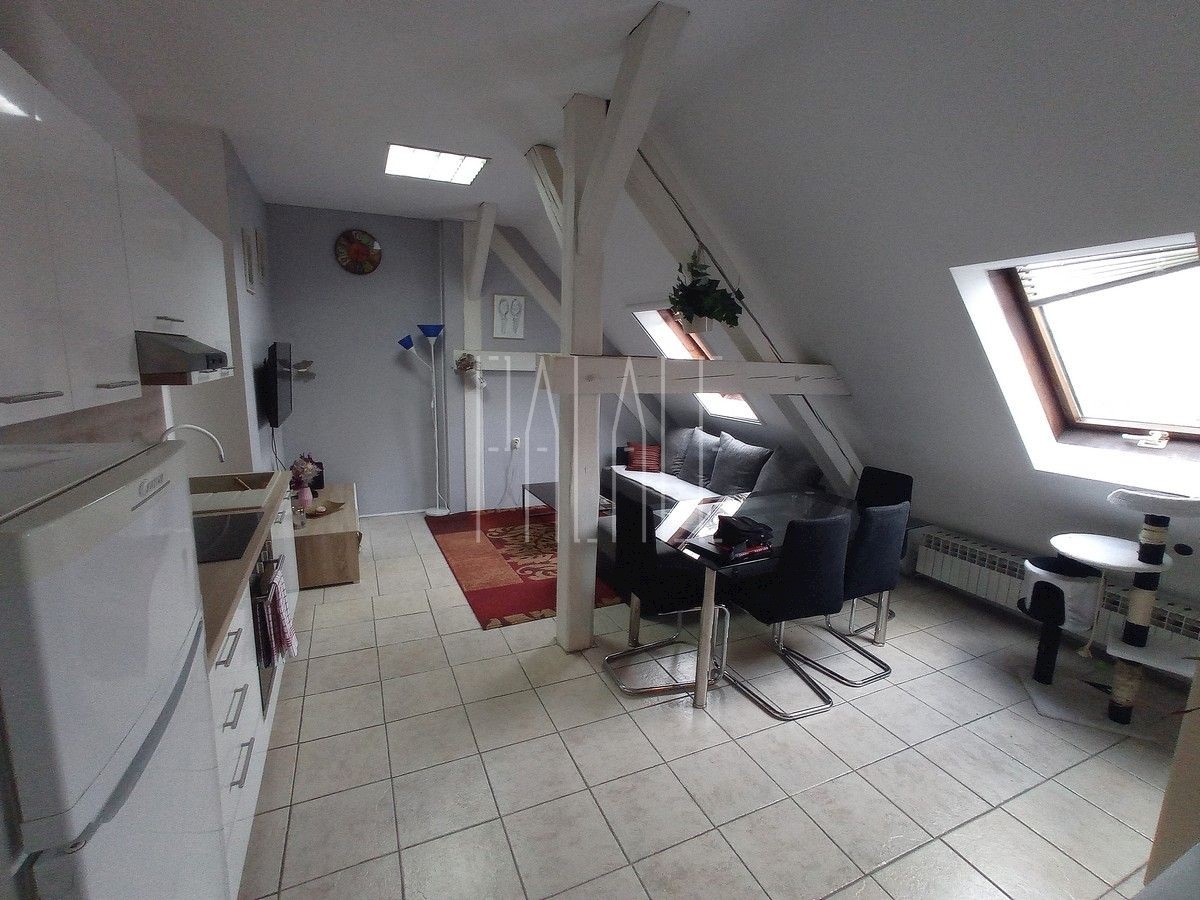 Apartmán Na predaj - OSJEČKO-BARANJSKA OSIJEK