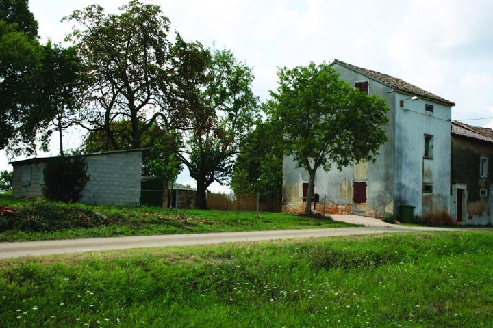 Haus zu verkaufen 22550 m² – Višnjan