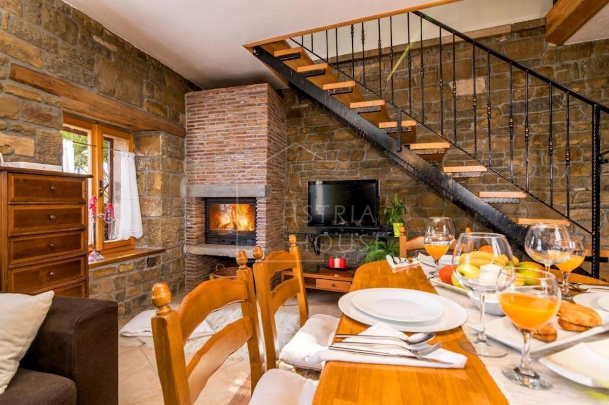 House For sale - ISTARSKA MOTOVUN