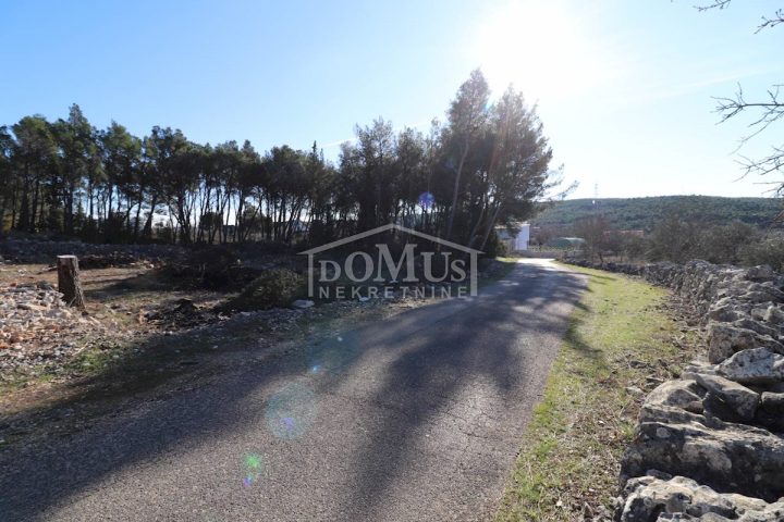 Pozemek na prodej 597 m² – Dubrava Kod Šibenika