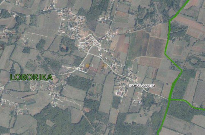 Parcela na predaj 910 m² – Loborika