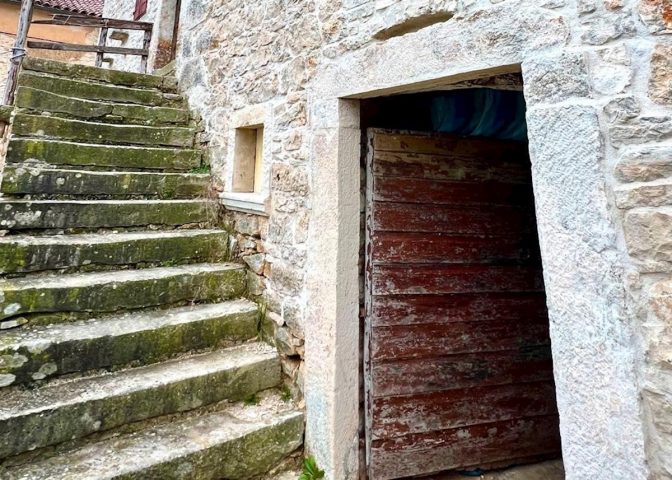 Dom Na predaj - Istarska Svetvinčenat - foto 3/8