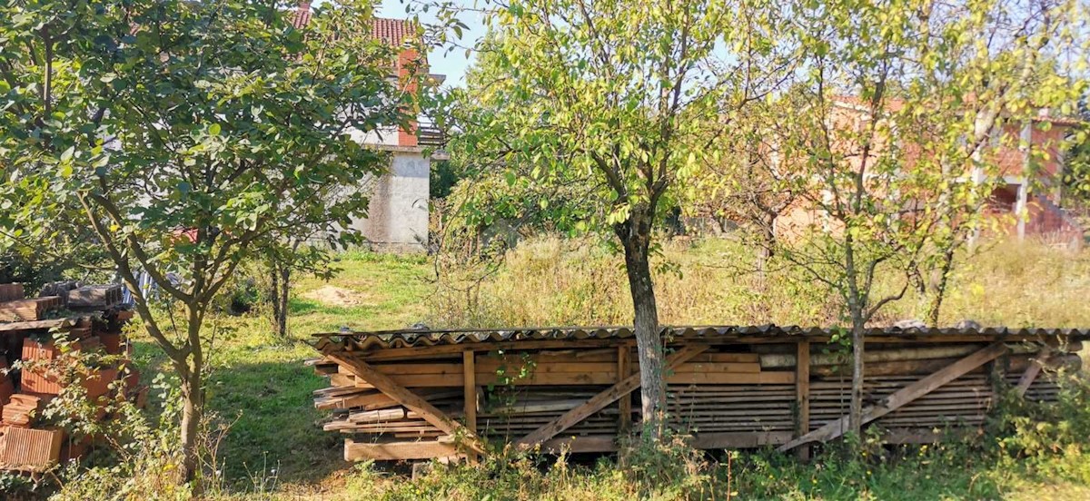 Kuća Na prodaju - PRIMORSKO-GORANSKA JELENJE