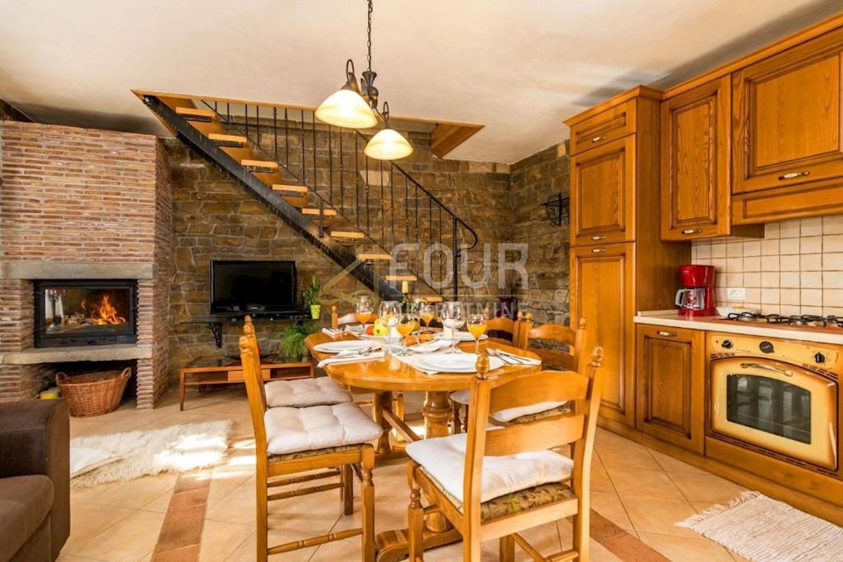 House For sale - ISTARSKA OPRTALJ