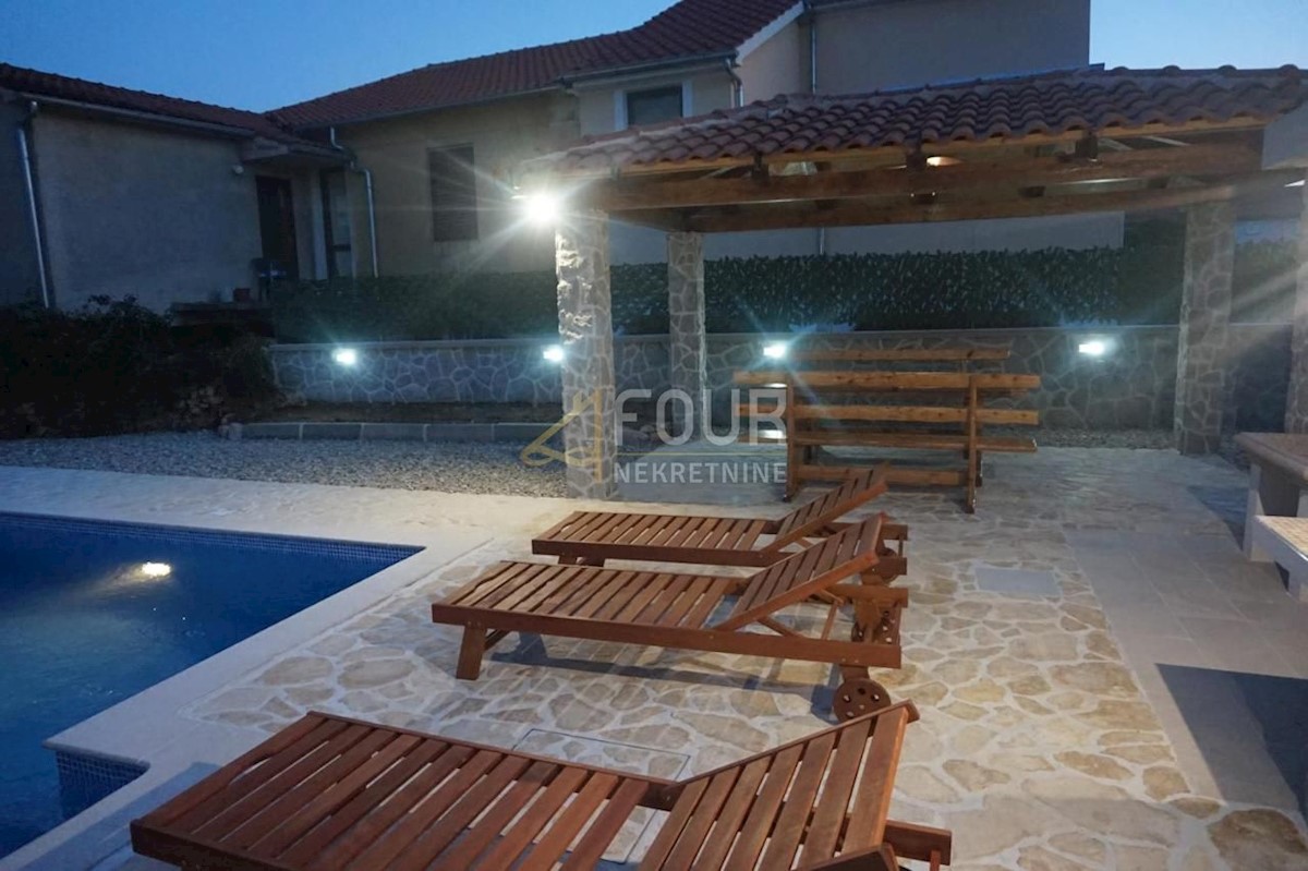 Maison À vendre - Primorsko-goranska Krk - foto 3/15