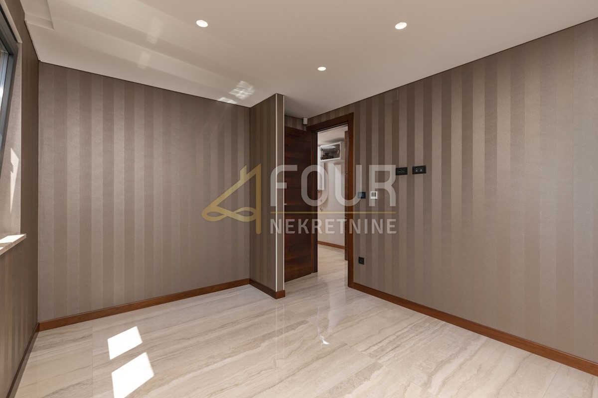 Apartmán Na predaj - PRIMORSKO-GORANSKA KRK
