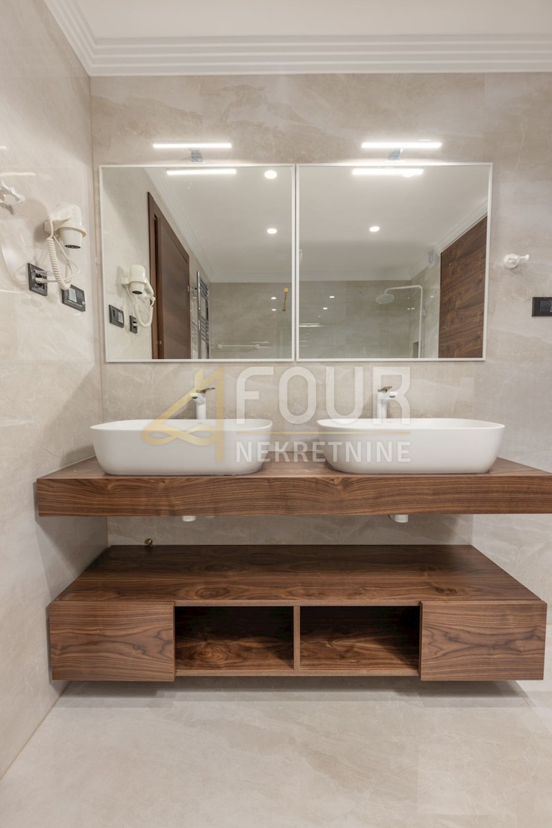 Apartmán Na predaj - PRIMORSKO-GORANSKA KRK